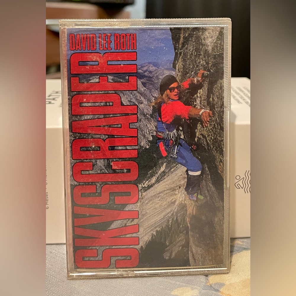 SKYSCRAPER by DAVID LEE ROTH (CASSETTE, 1988)